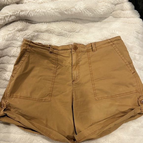 Sanctuary Tan Women's Shorts - Picture 1 of 3